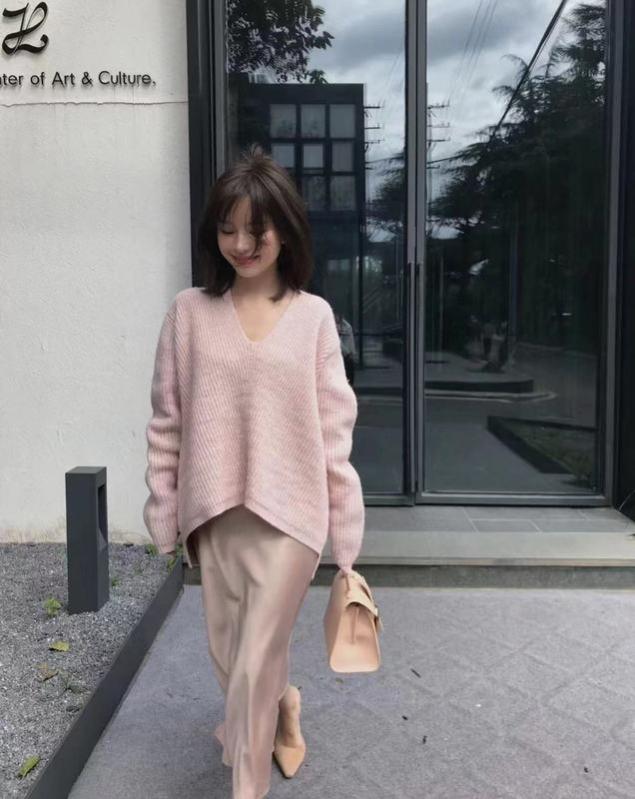 轻熟风女生穿搭秘籍，减龄又有高级气质